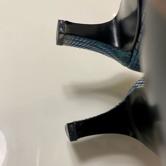 RARE 1980’s Disco Style Stuart Weitzman Teal Blue Snakeskin Embossed Heels - Picture 10 of 10
